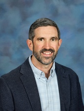 Image of Derrick Kunsman