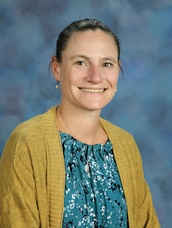 Image of Laura Lowe